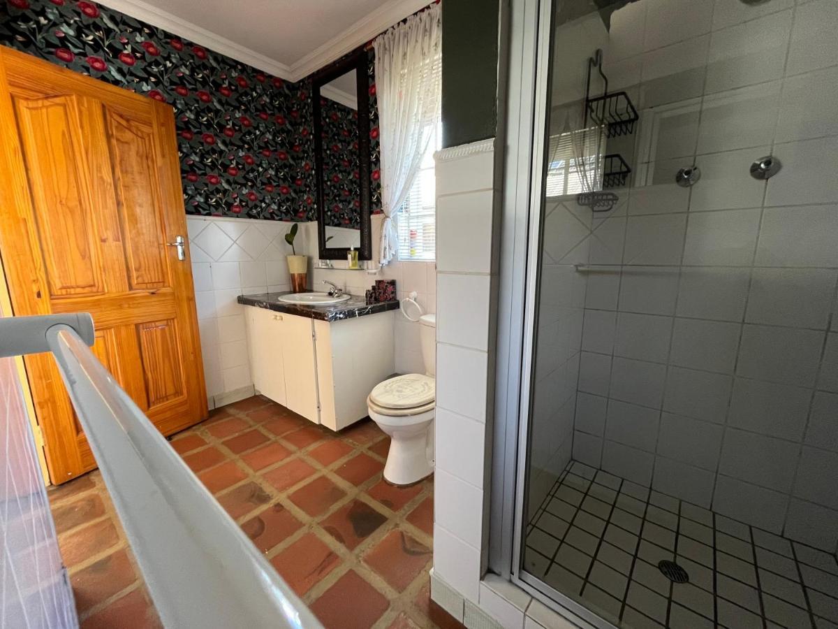 The Gallery Lounge Potchefstroom Exterior photo